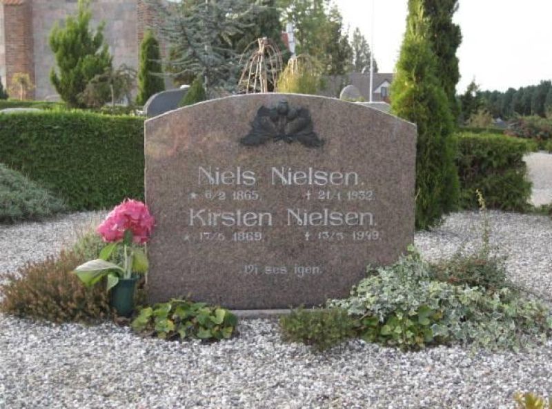 Kirsten Nielsen   .jpg
